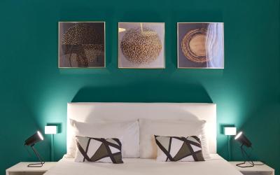 Camera Tripla Standard