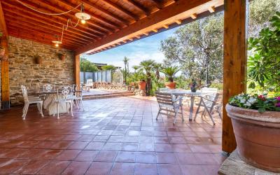 Villa con Vista Mare