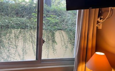 Studio u00c9conomique avec Kitchenette - Rez-de-Jardin Studio u00c9conomique avec Kitchenette - Rez-de-Jardin