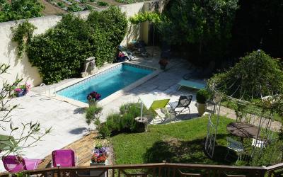 Chambre Double Supu00e9rieure - Vue sur Piscine