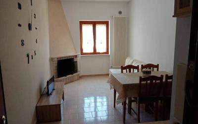 Appartamento con 2 Camere da Letto