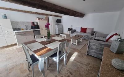 Chambre Quadruple avec Douche