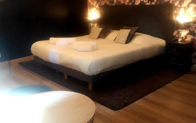 Chambre Double avec Baignoire Spa Chambre Double avec Baignoire Spa