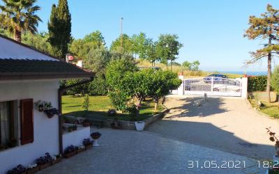 Camera Matrimoniale con Balcone