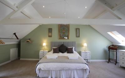 Superior King Room