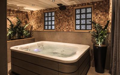 Chambre Double de Luxe avec Jacuzzi Chambre Double de Luxe avec Jacuzzi