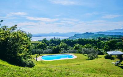 Appartamento con 2 Camere da Letto Appartamento con 2 Camere da Letto