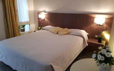 Chambre Lit Queen-Size - Vue sur Jardin Chambre Lit Queen-Size - Vue sur Jardin