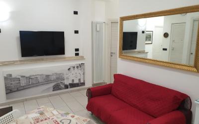 Appartamento con 3 Camere da Letto Appartamento con 3 Camere da Letto