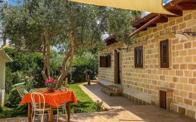 Villa con 2 Camere da Letto