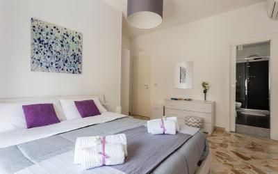 Camera Matrimoniale con Bagno Privato