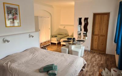 Chambre Quadruple avec Salle de Bains Privative Su00e9paru00e9e