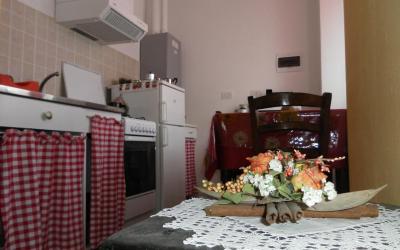Camera Doppia con Letti Singoli e Bagno in Comune
