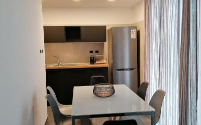 Appartamento con 3 Camere da Letto