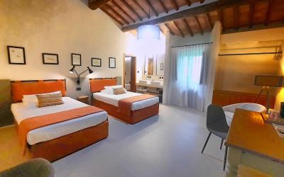 Camera Doppia con Letti Singoli