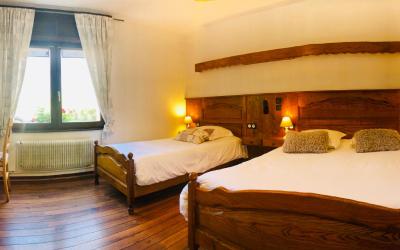 Chambre Triple avec Douche Chambre Triple avec Douche