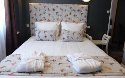 Chambre Quadruple avec Douche