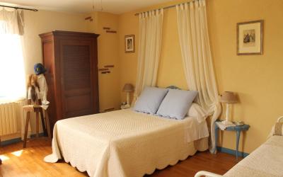 Chambre Double Supu00e9rieure avec Salle de Bains Privative