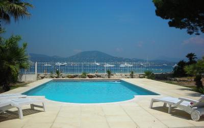 Chambre Double ou Lits Jumeaux Deluxe avec Balcon