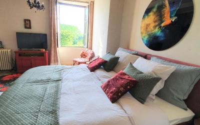 Chambre Lit King-Size - Vue sur Piscine 