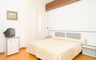 Camera Matrimoniale Economy