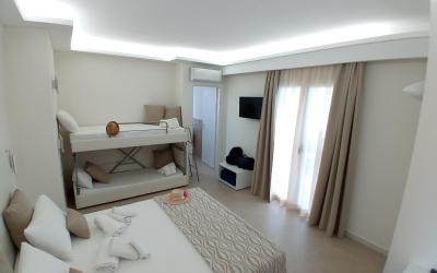 Camera Quadrupla con Terrazza