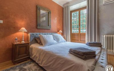 Chambre Lit Queen-Size - Vue sur Jardin