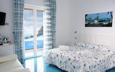 Camera Familiare con Balcone