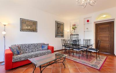 Appartamento con Balcone