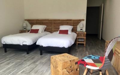 Chambre Deluxe Double ou Lits Jumeaux Chambre Deluxe Double ou Lits Jumeaux