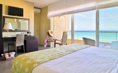 Chambre de Luxe avec Terrasse - Bord de Mer