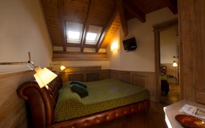 Camera Matrimoniale/Doppia con Letti Singoli