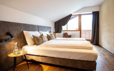 Camera Matrimoniale con Vista Montagna