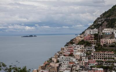 Camera Matrimoniale Deluxe con Balcone e Vista Mare