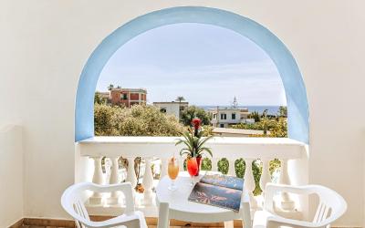 Camera Matrimoniale/Doppia con Letti Singoli con Vista Mare 