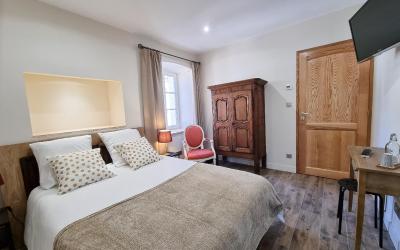 Chambre Double avec Toilettes Communes