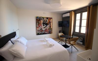 Suite Lit King-Size avec Baignoire Spa Suite Lit King-Size avec Baignoire Spa