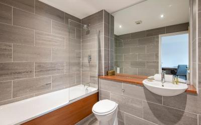 One Bedroom Office Apartment