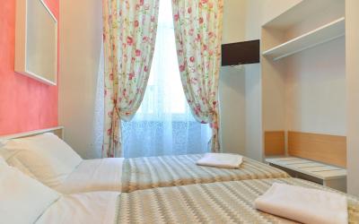 Camera Singola Standard con Bagno in Comune 