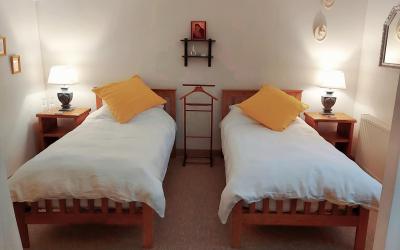 Chambre Lits Jumeaux avec Douche Chambre Lits Jumeaux avec Douche