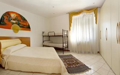 Appartamento con 1 Camera da Letto - Giallo