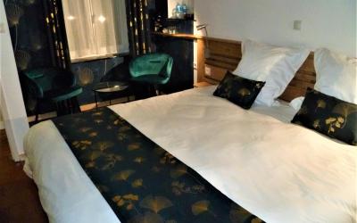 Chambre Double ou Lits Jumeaux avec Salle de Bains Privative Chambre Double ou Lits Jumeaux avec Salle de Bains Privative