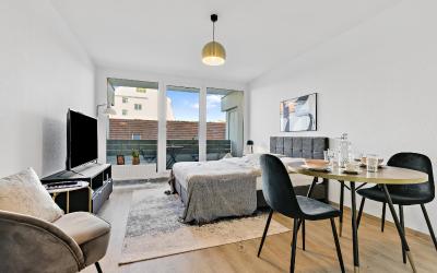 Deluxe Studio mit Balkon