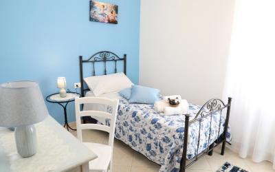 Camera Singola con Bagno Privato Esterno