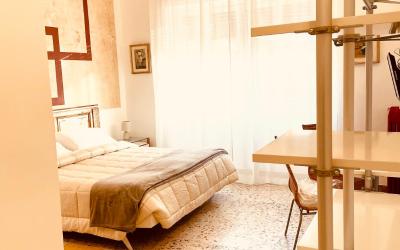 Camera Deluxe (2 Adulti + 1 Bambino)