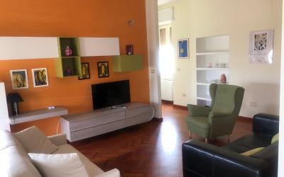 Appartamento con 2 Camere da Letto