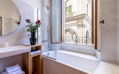 Camera Matrimoniale/Doppia con Letti Singoli