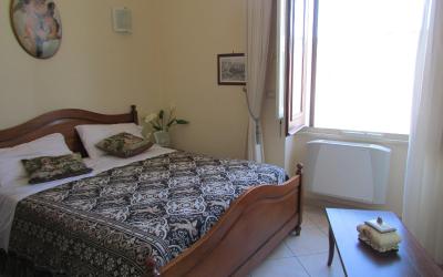 Camera Matrimoniale con Bagno Privato