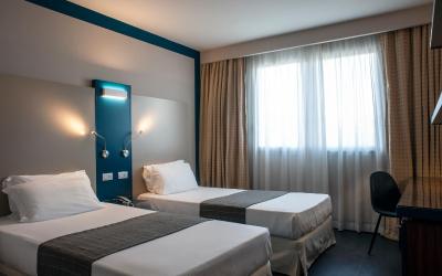 Camera Superior Doppia con Letti Singoli