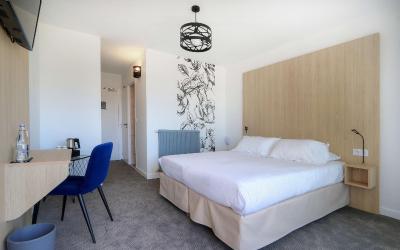 Chambre Lit Queen-Size Confort Chambre Lit Queen-Size Confort